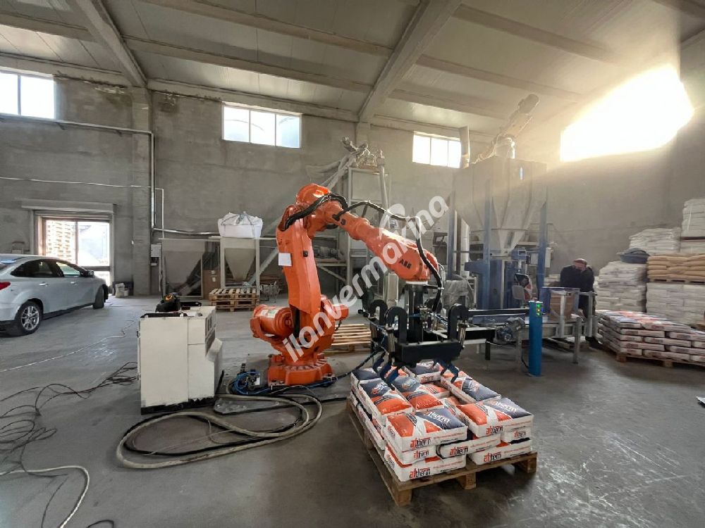 ABB-Panasonic-Kawasaki-Kuka-Yaskawa Paketleme ve kaynak robotları