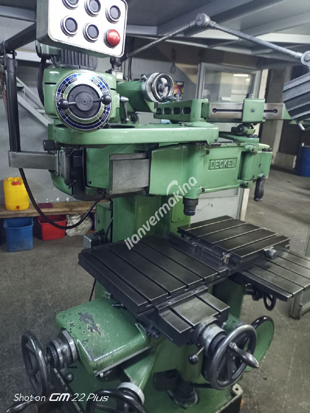 DECKEL   KF2    PANTOGRAF 