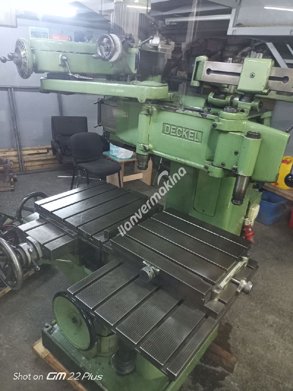 DECKEL   KF2    PANTOGRAF 
