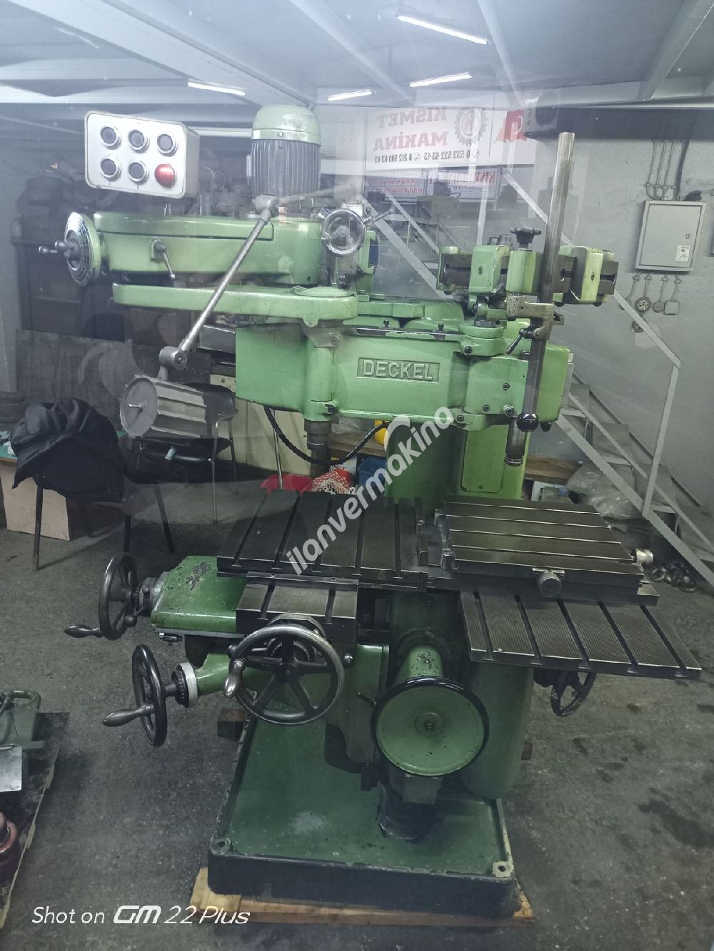 DECKEL   KF2    PANTOGRAF 