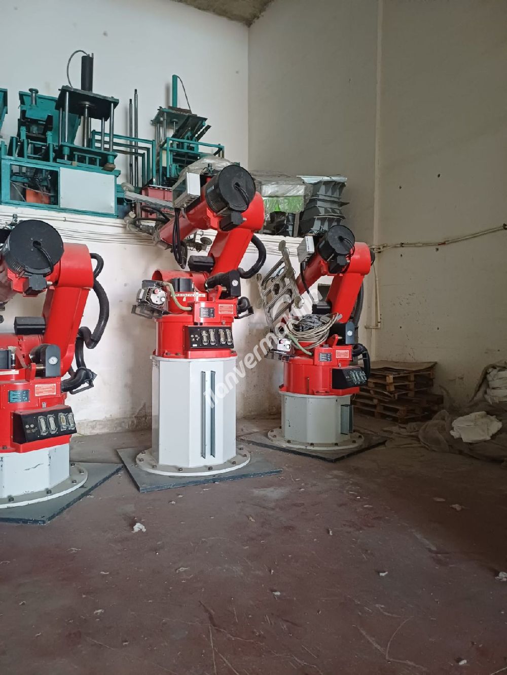 Reis Kaynak ve paketleme robotları