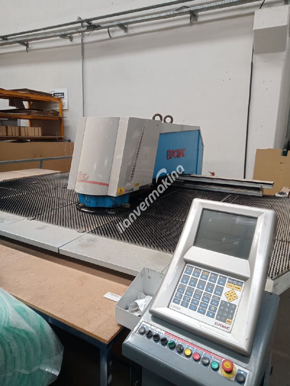 CNC PUNCH MAKİNESİ