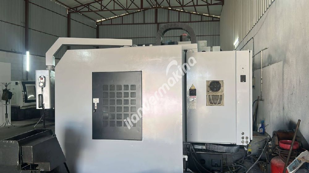 Takumi 1200lük Cnc Dik İşleme Merkezi