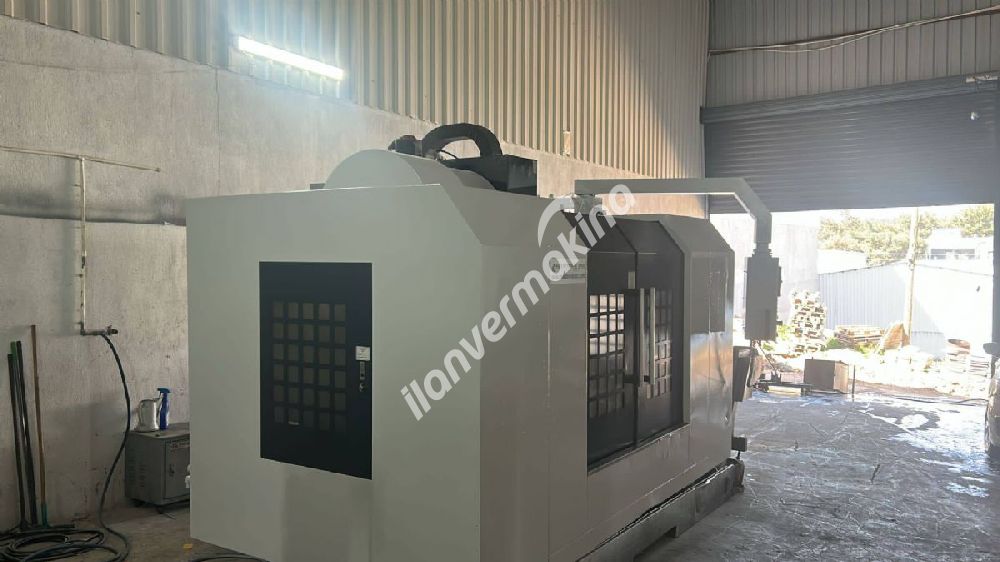 Takumi 1200lük Cnc Dik İşleme Merkezi