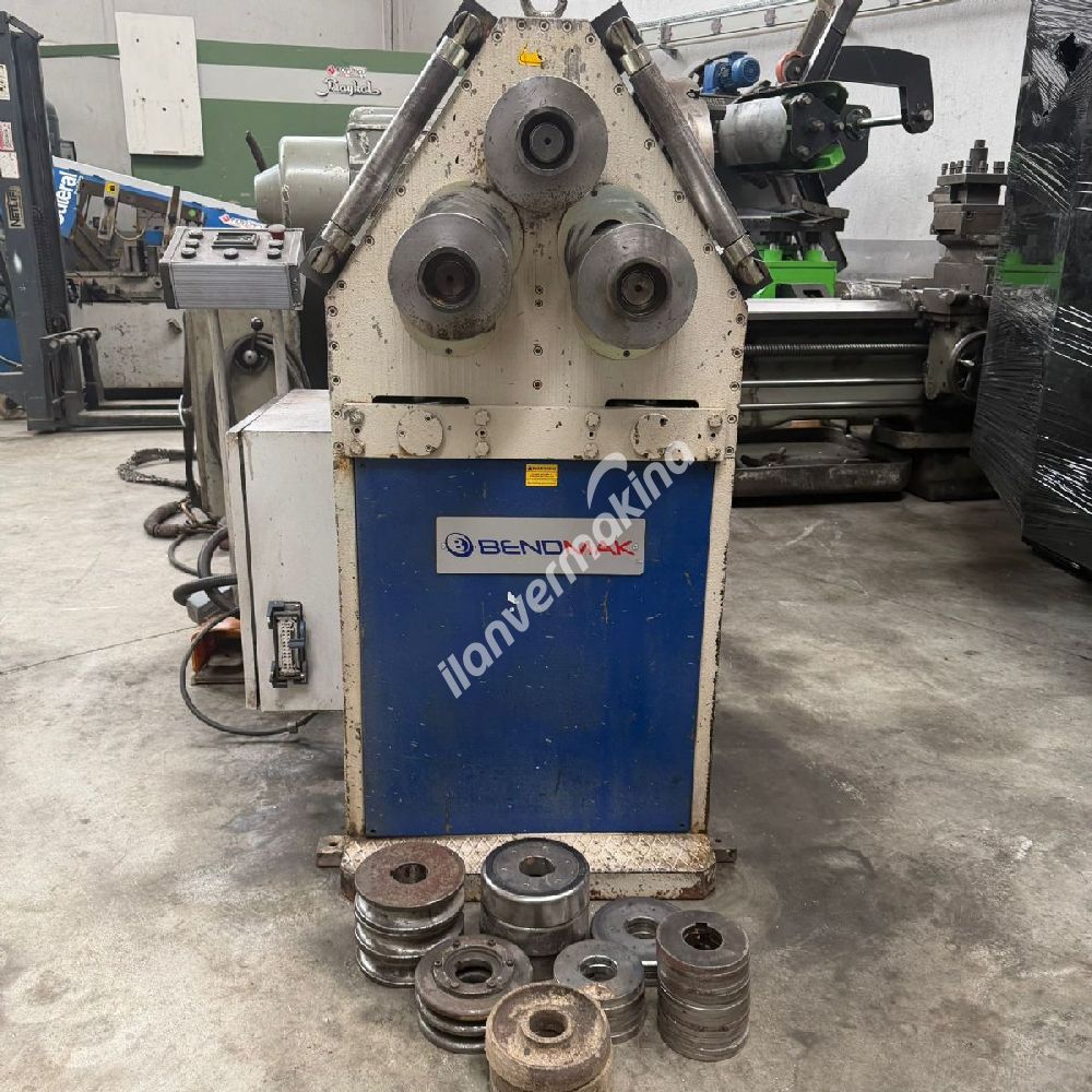 BENDMAK MARKA 55 LİK BORU PROFİL  BÜKME MAKİNASI 2011 MODEL DİJİTALLİ