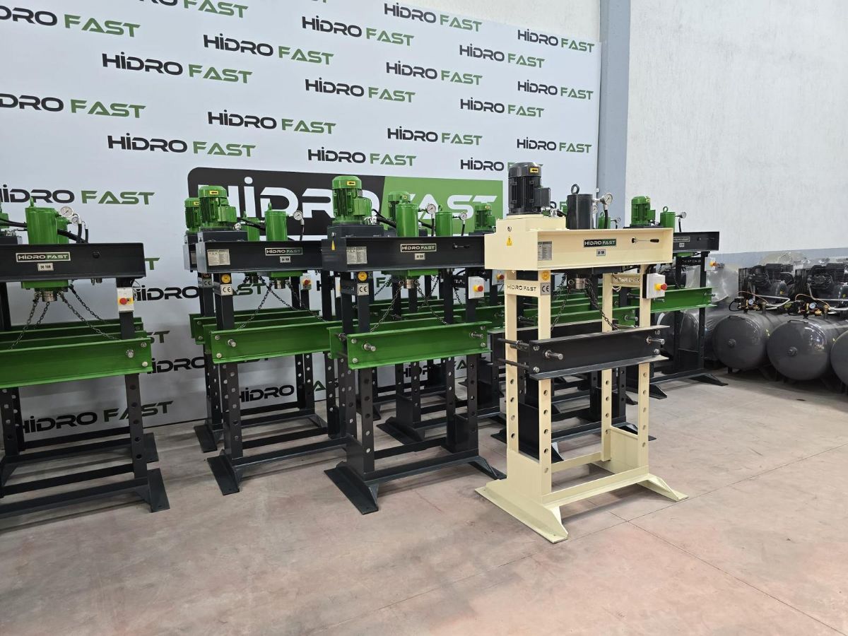 HİDROFAST 30 TON MOTORLU HİDROLİK ATÖLYE PRESİ