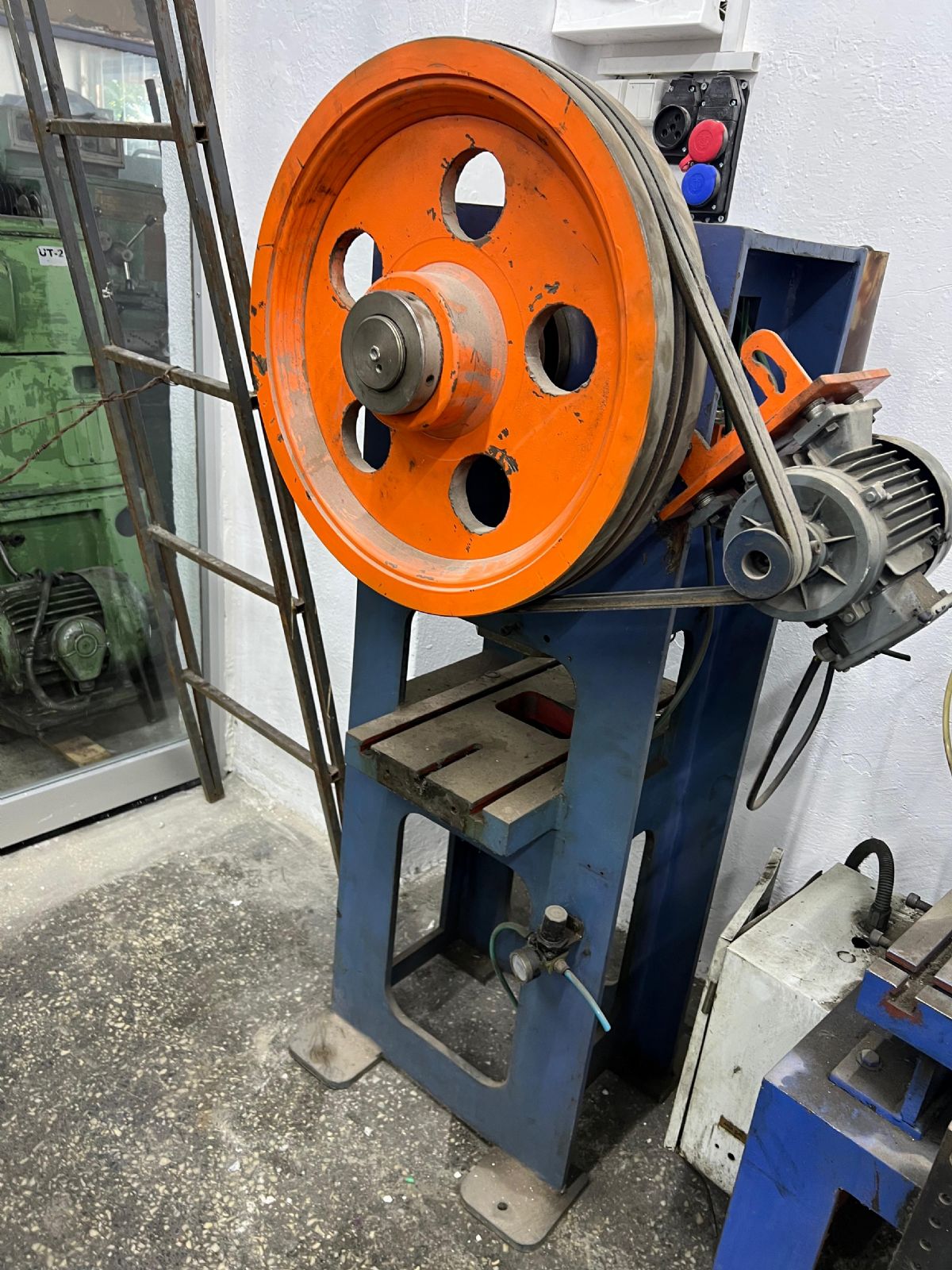 5 Ton H Tipi Eksantrik Pres