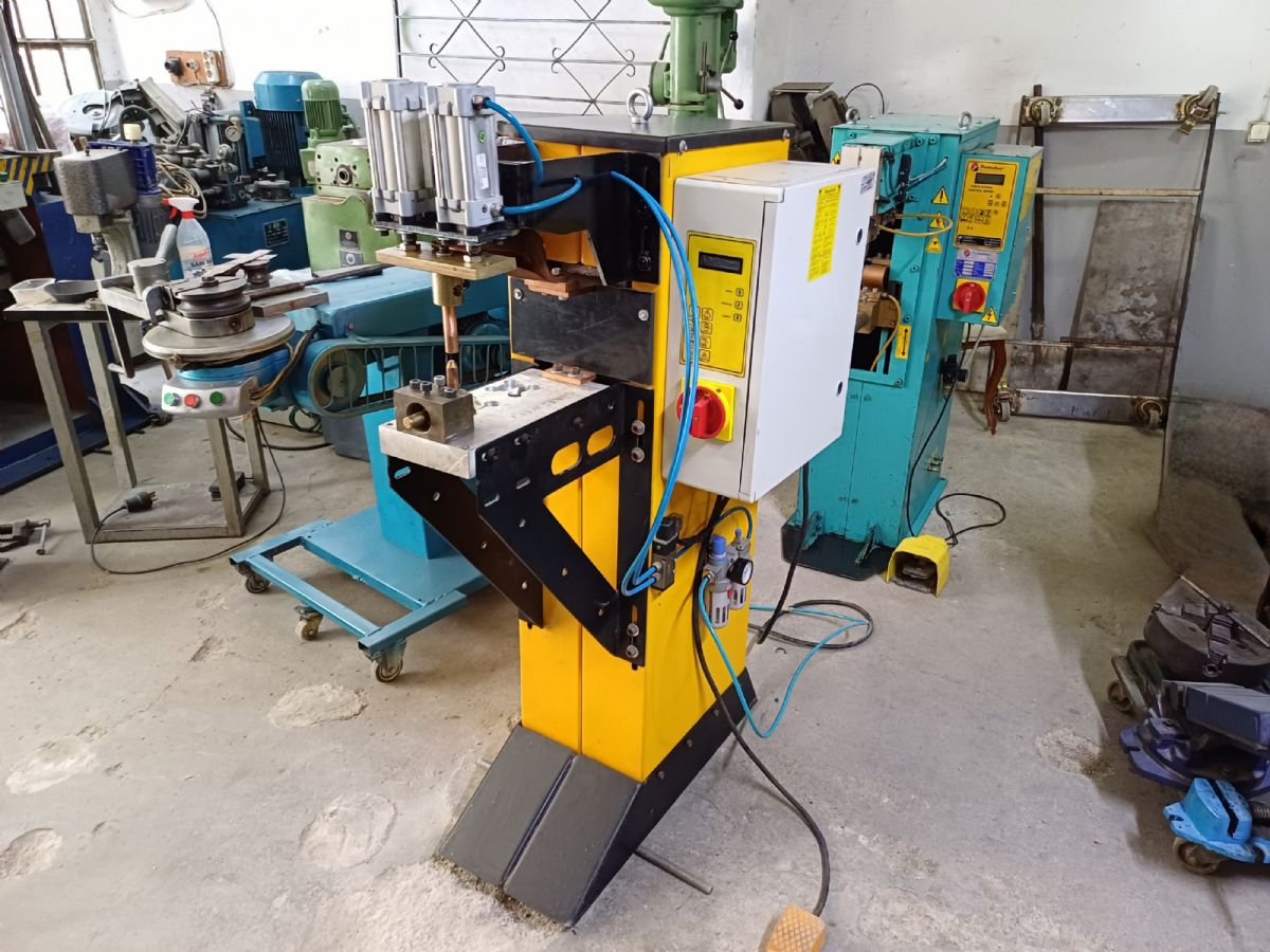 45 KVA HAVALI PUNTA KAYNAK MAKİNASI