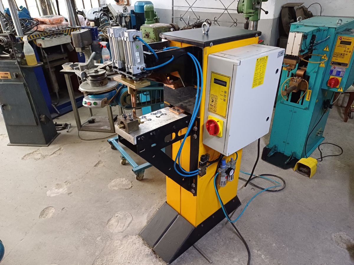 45 KVA HAVALI PUNTA KAYNAK MAKİNASI