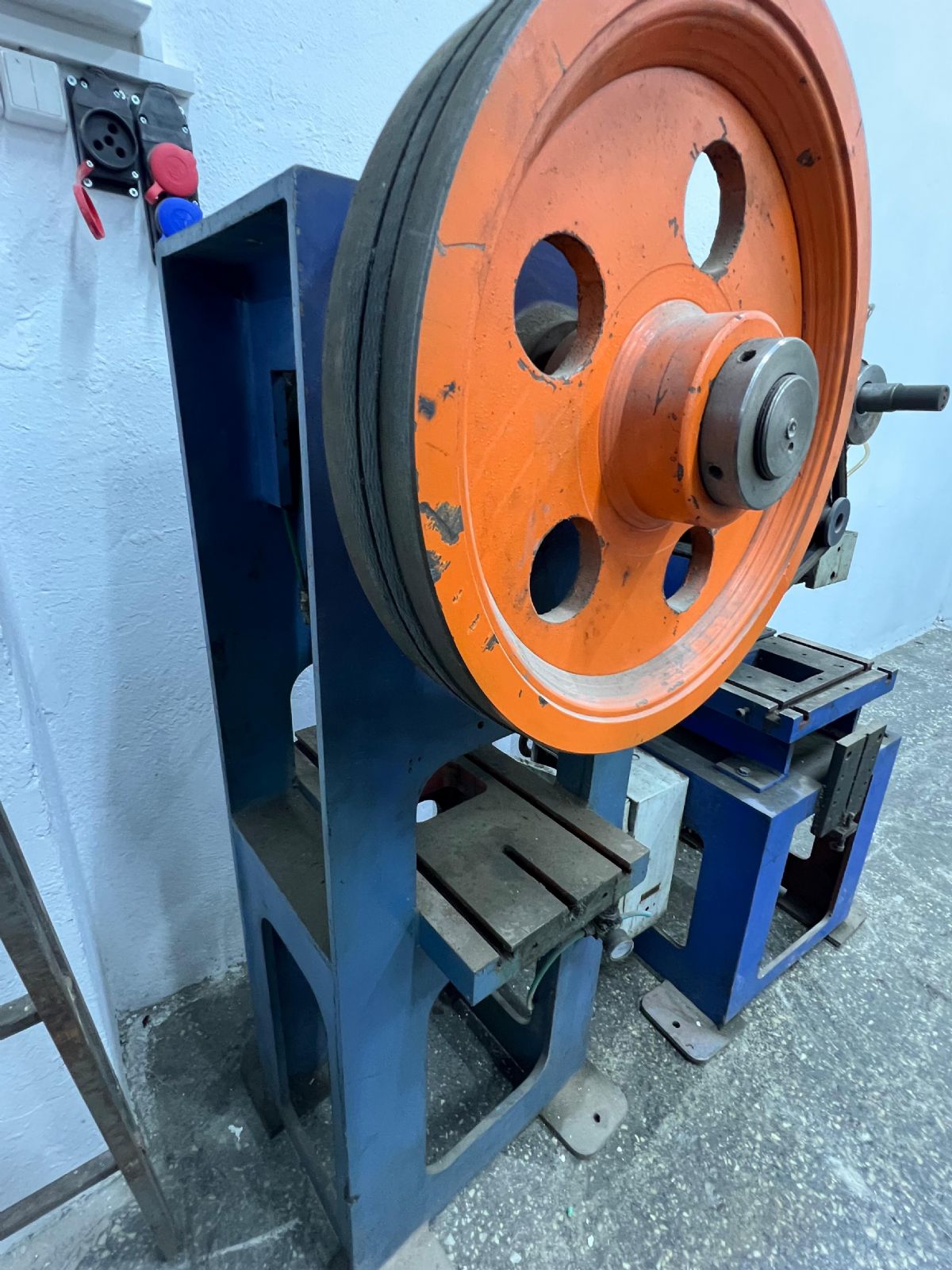 5 Ton H Tipi Eksantrik Pres