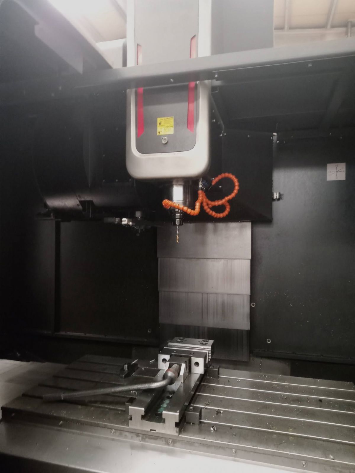 Dnr Cnc Dik İşleme Merkezi