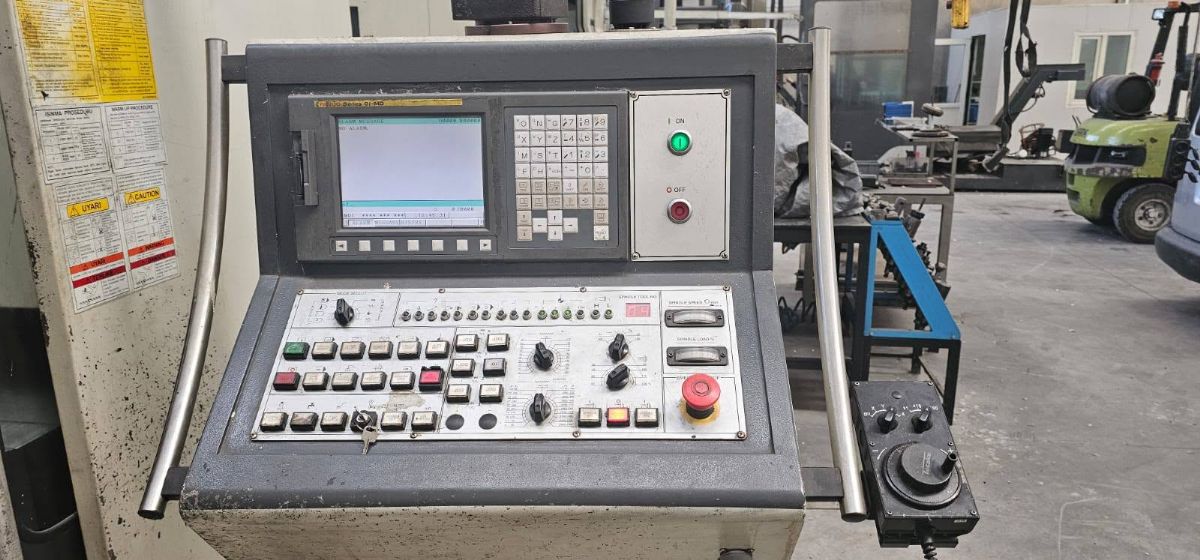 KaoMing Cnc Dik İşleme Merkezi
