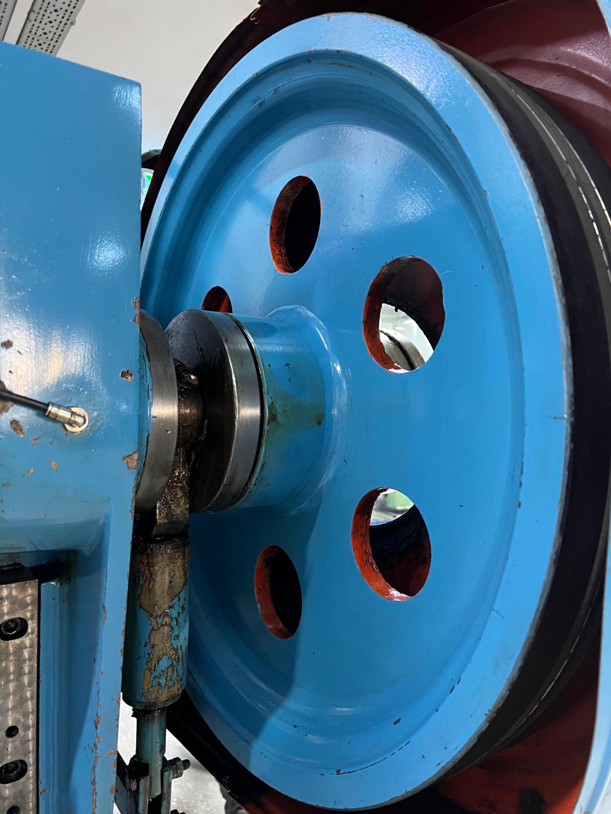 Özkal 35 Ton Çelik Gövde Eksantrik Pres