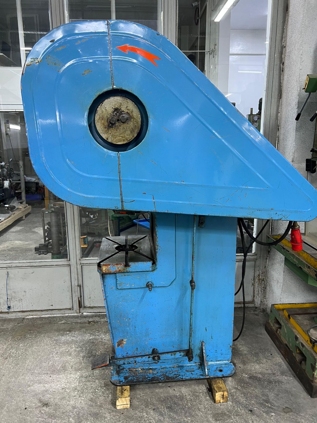 Özkal 35 Ton Çelik Gövde Eksantrik Pres