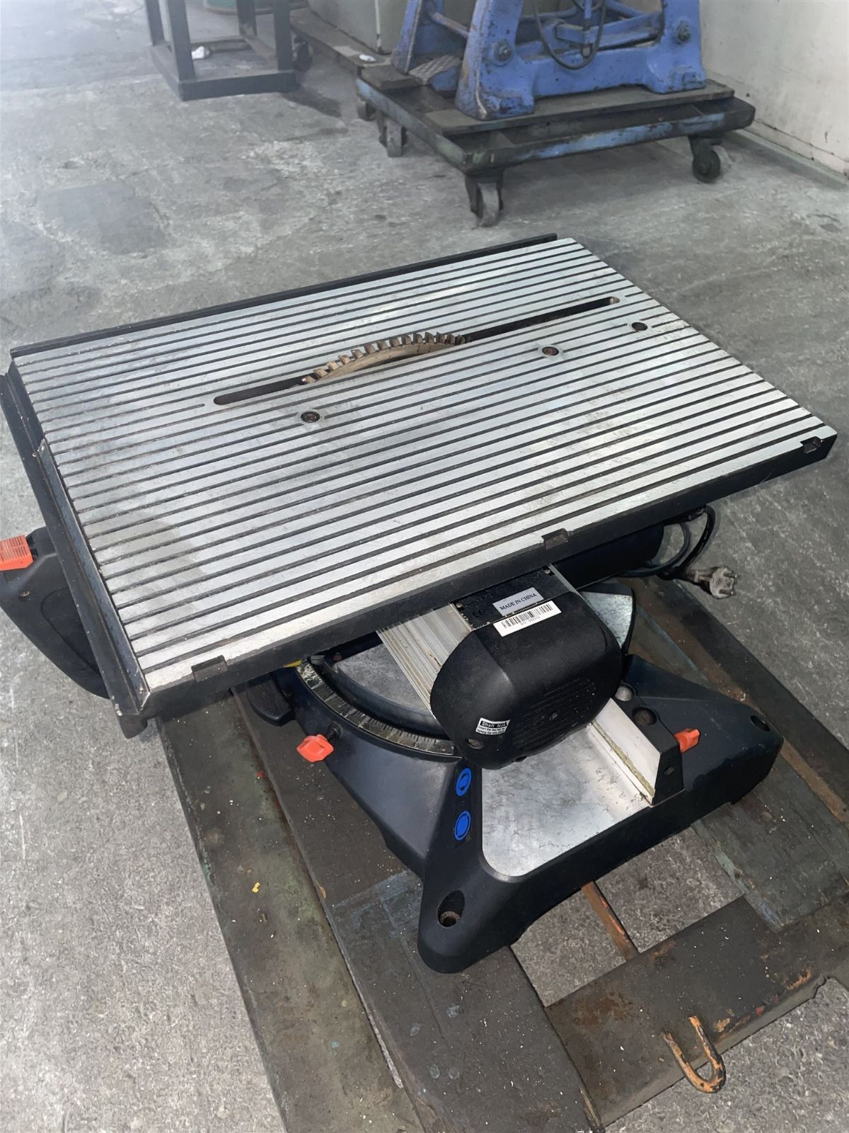 MAX EXTRA GÖNYE KESİM TESTERE 305LİK