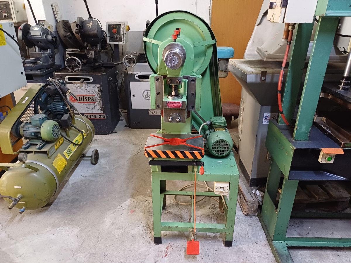 5 TON GÜNAYDIN MAKİNA EKSANTRİK PRES