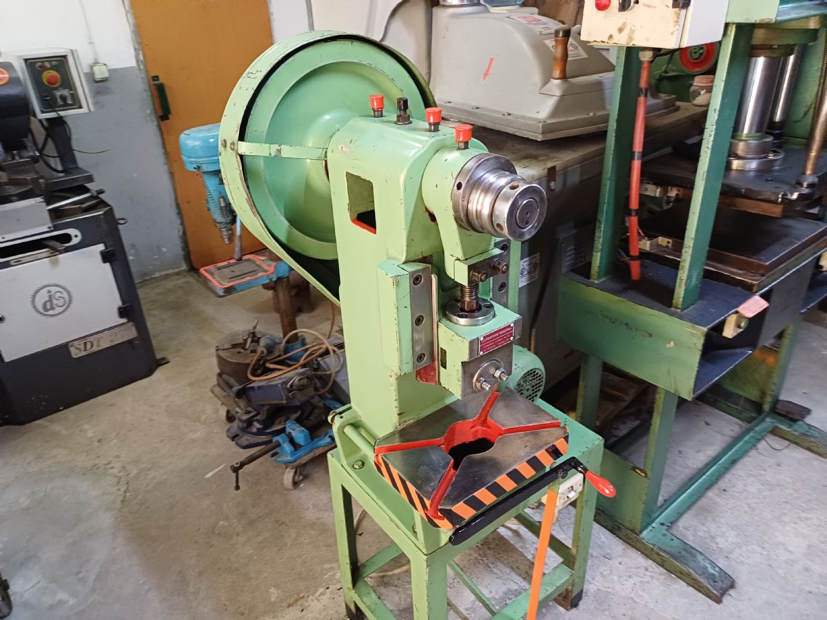 5 TON GÜNAYDIN MAKİNA EKSANTRİK PRES