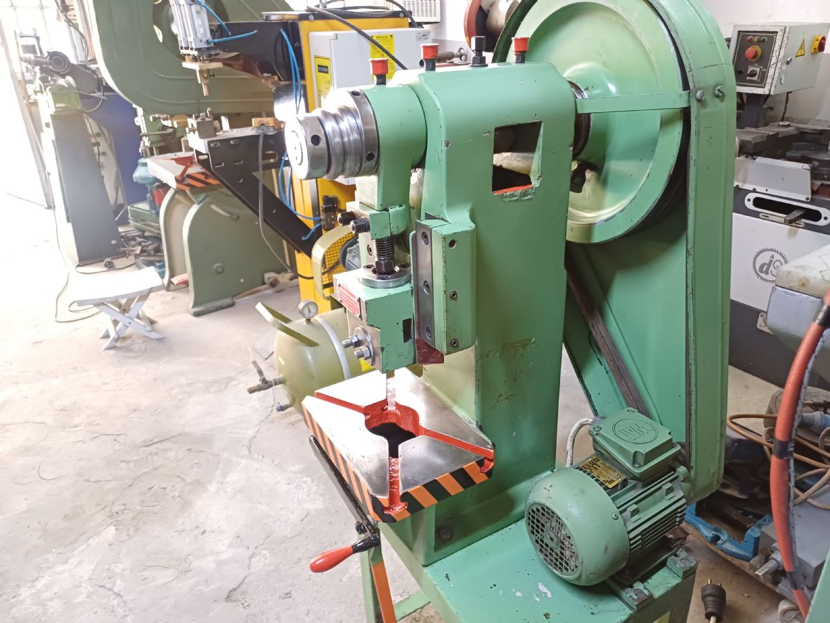 5 TON GÜNAYDIN MAKİNA EKSANTRİK PRES