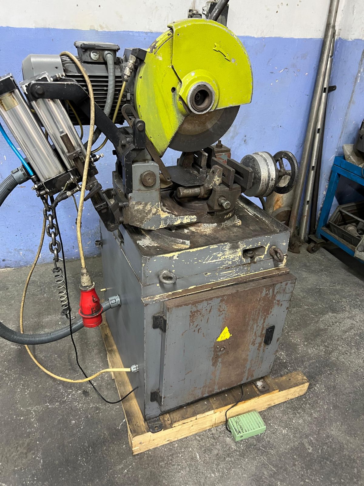 İleri Teknik 350lik Otomatik Sulu Daire Testere