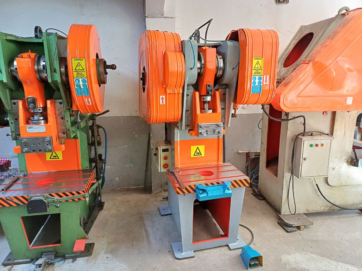 60 TON ANGARAJLI EKSANTRİK PRES
