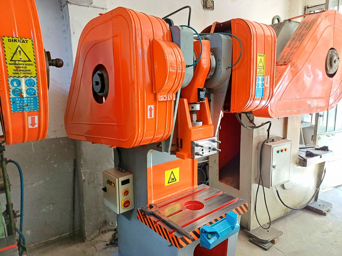 60 TON ANGARAJLI EKSANTRİK PRES