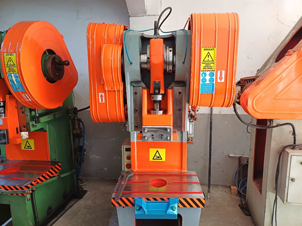 60 TON ANGARAJLI EKSANTRİK PRES