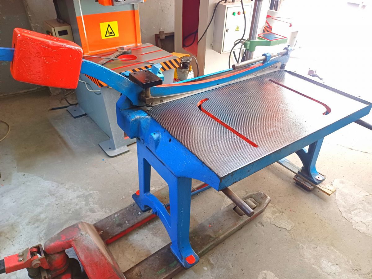 BAYKAL 105 CM KOLLU GİYOTİN MAKAS