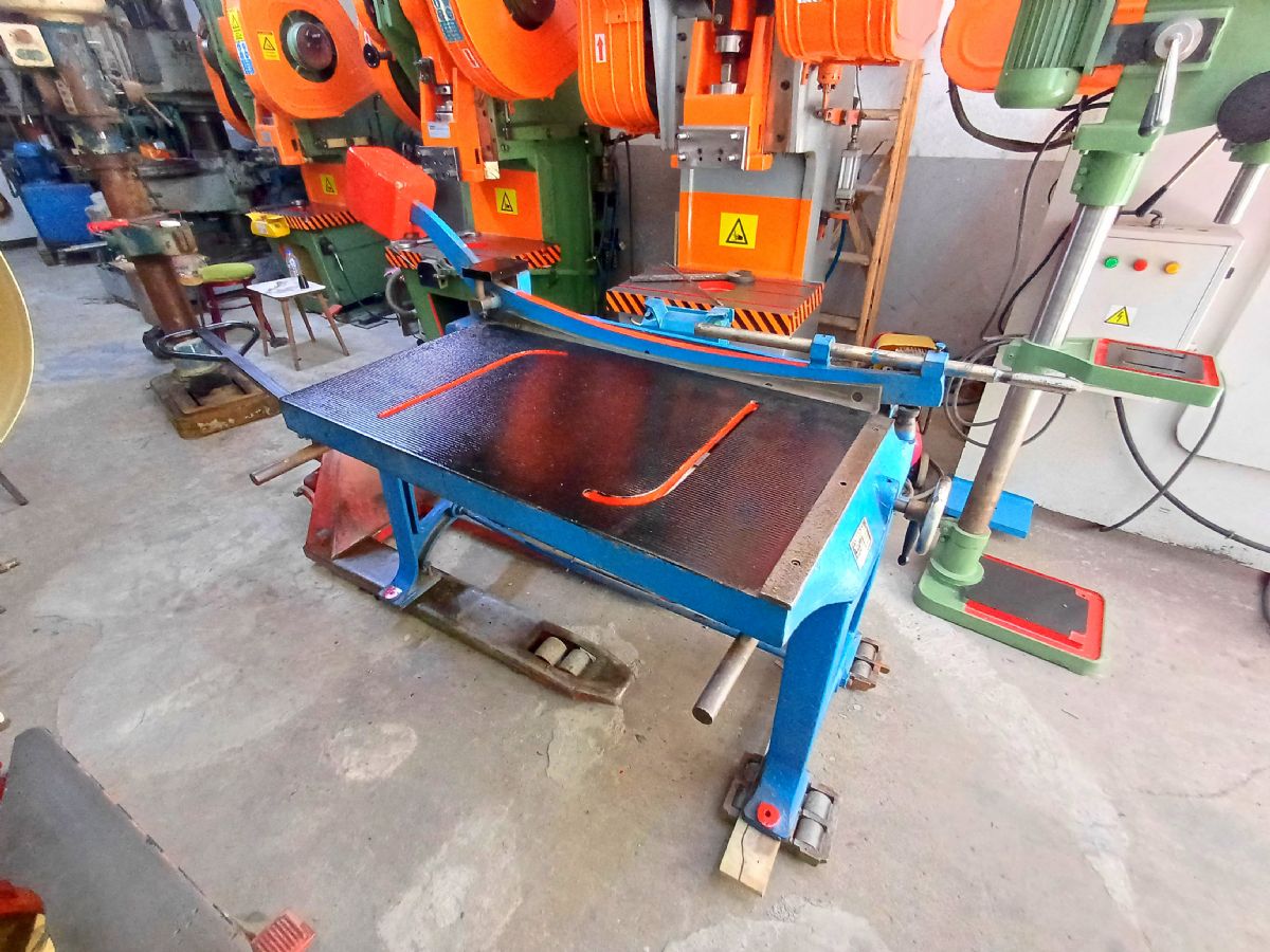 BAYKAL 105 CM KOLLU GİYOTİN MAKAS