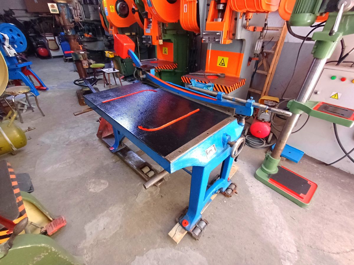 BAYKAL 105 CM KOLLU GİYOTİN MAKAS