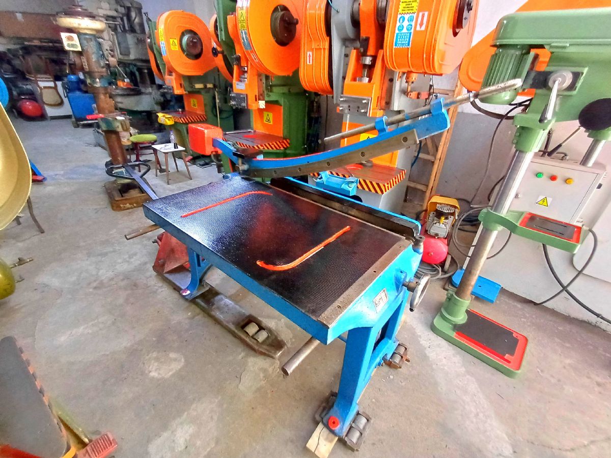 BAYKAL 105 CM KOLLU GİYOTİN MAKAS