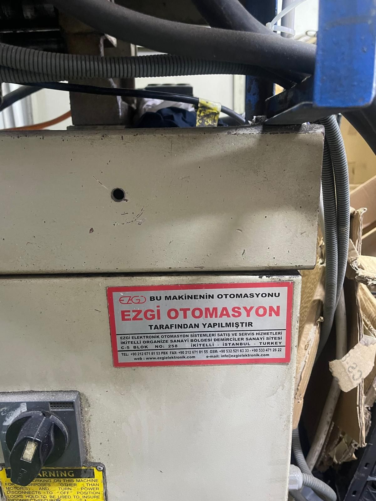 250 ton plastik enjeksiyon