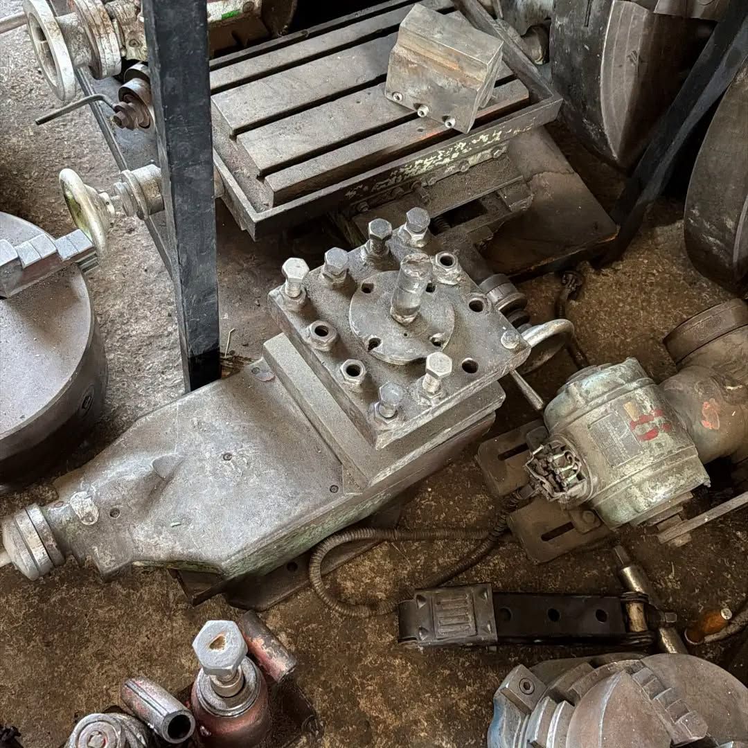 5 Eksen Cnc Dik İşleme Merkezi